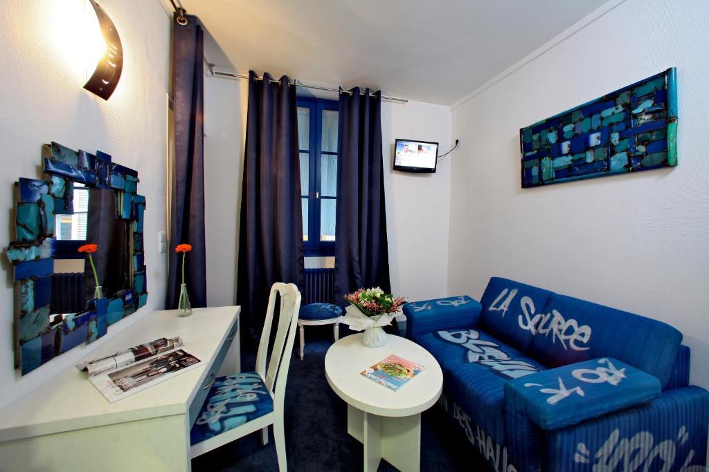 Hotel Le Coin Des Halles Cahors Kamer foto