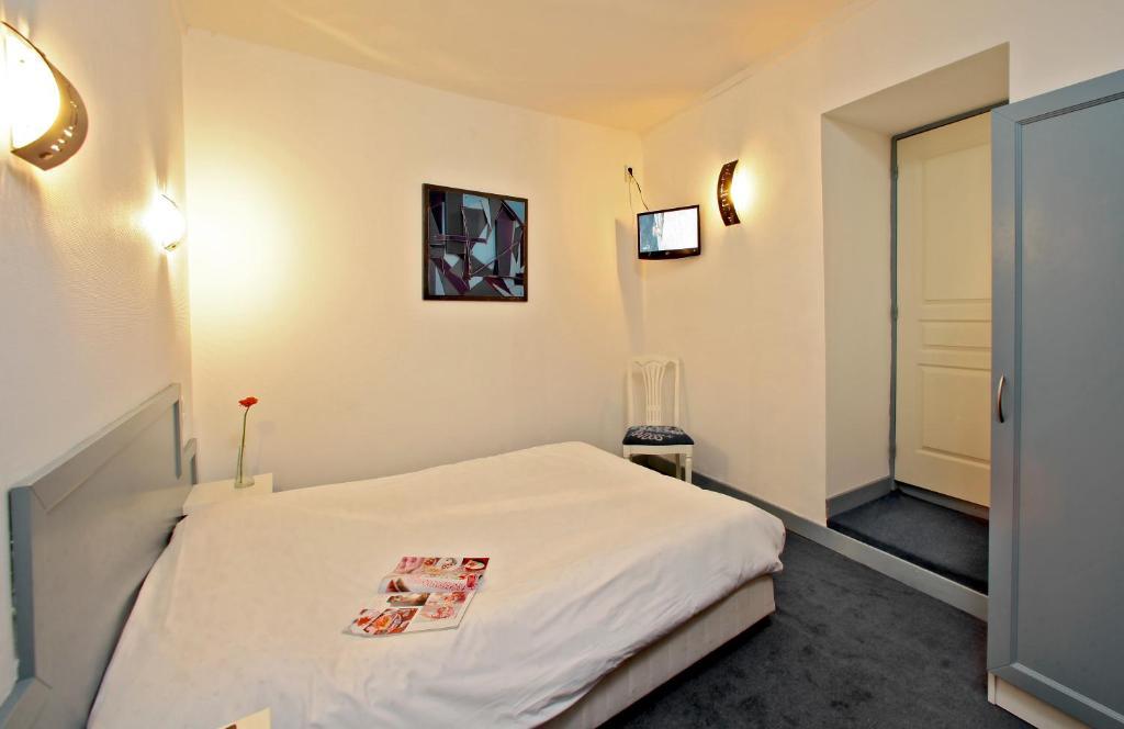 Hotel Le Coin Des Halles Cahors Kamer foto