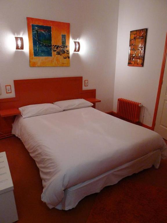 Hotel Le Coin Des Halles Cahors Buitenkant foto
